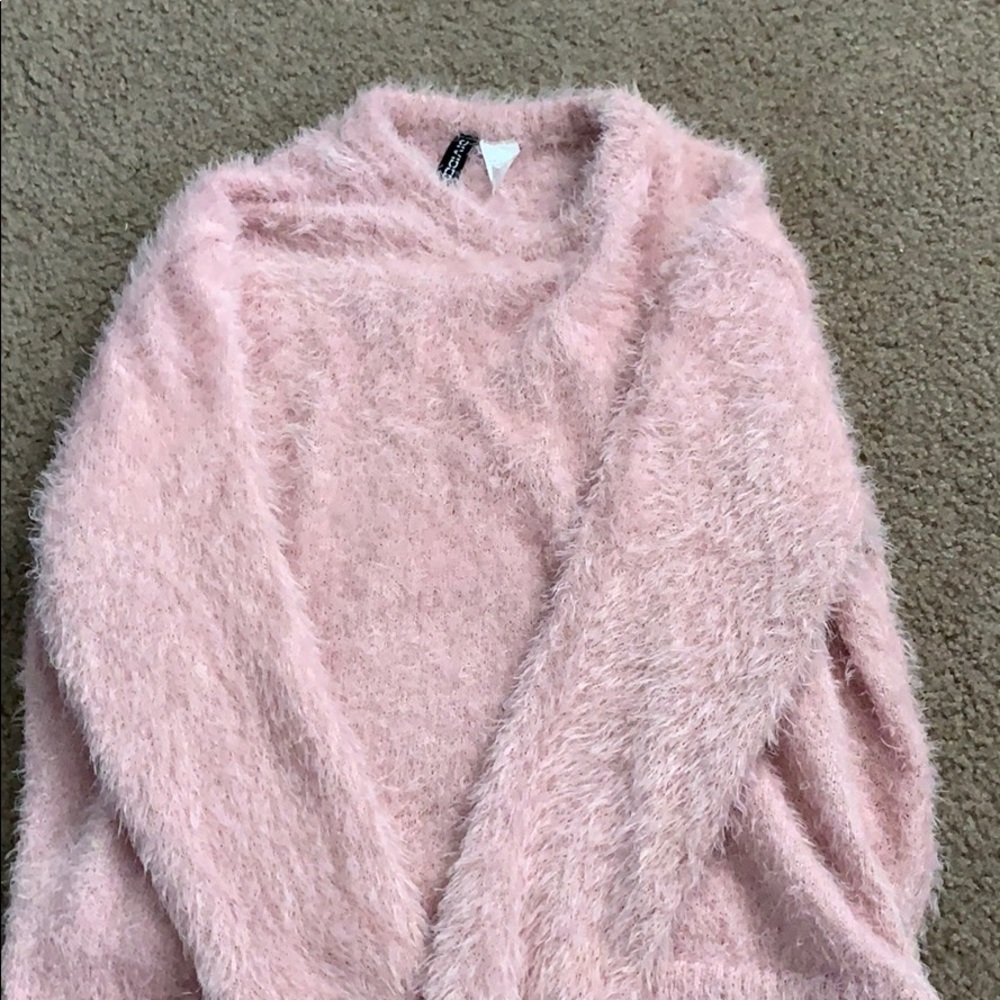 H and M sweater